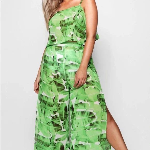 Boohoo sheer coverup - Picture 1 of 3